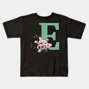 Letter E green with colorful flowers Kids T-Shirt